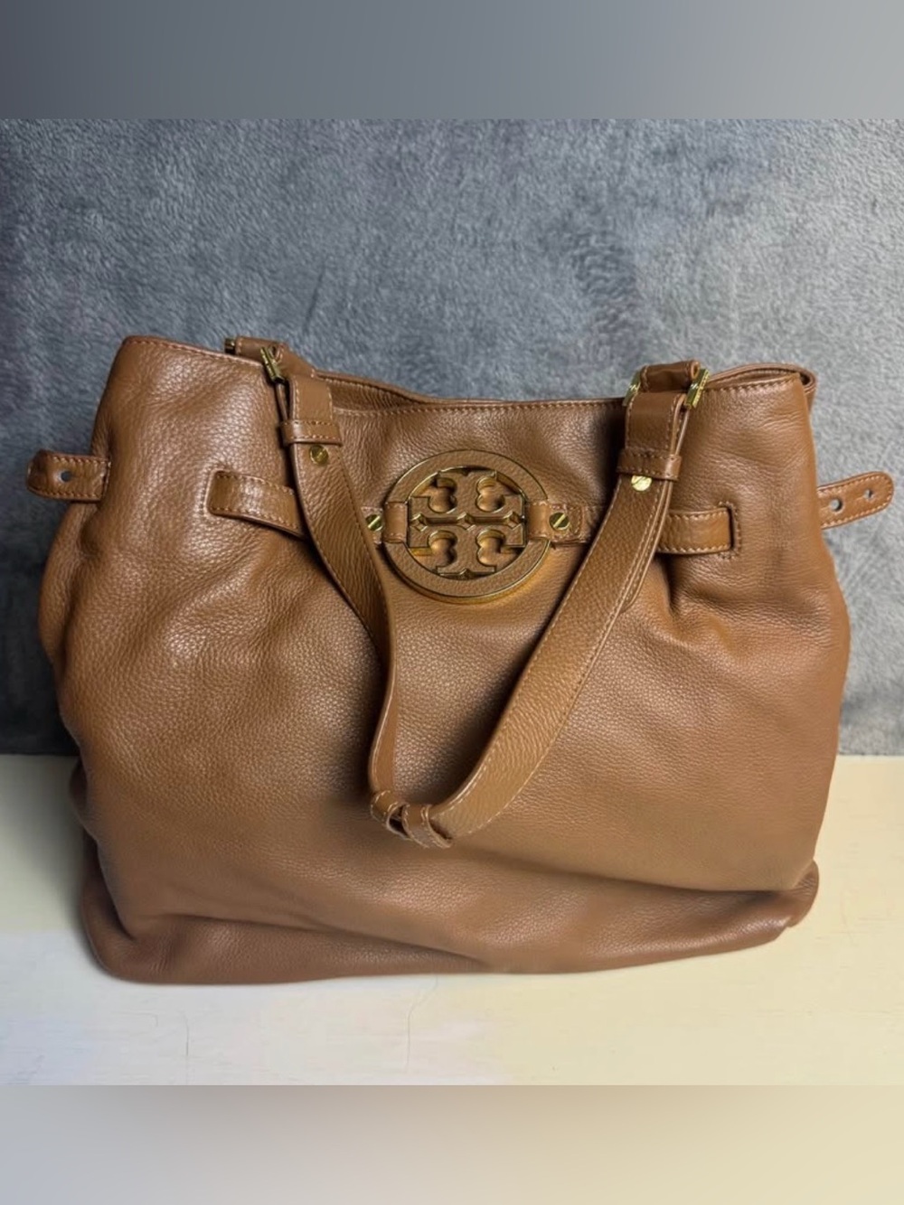 Tory Burch Brown Pebbled Leather Shoulder Bag with Logo Medallion